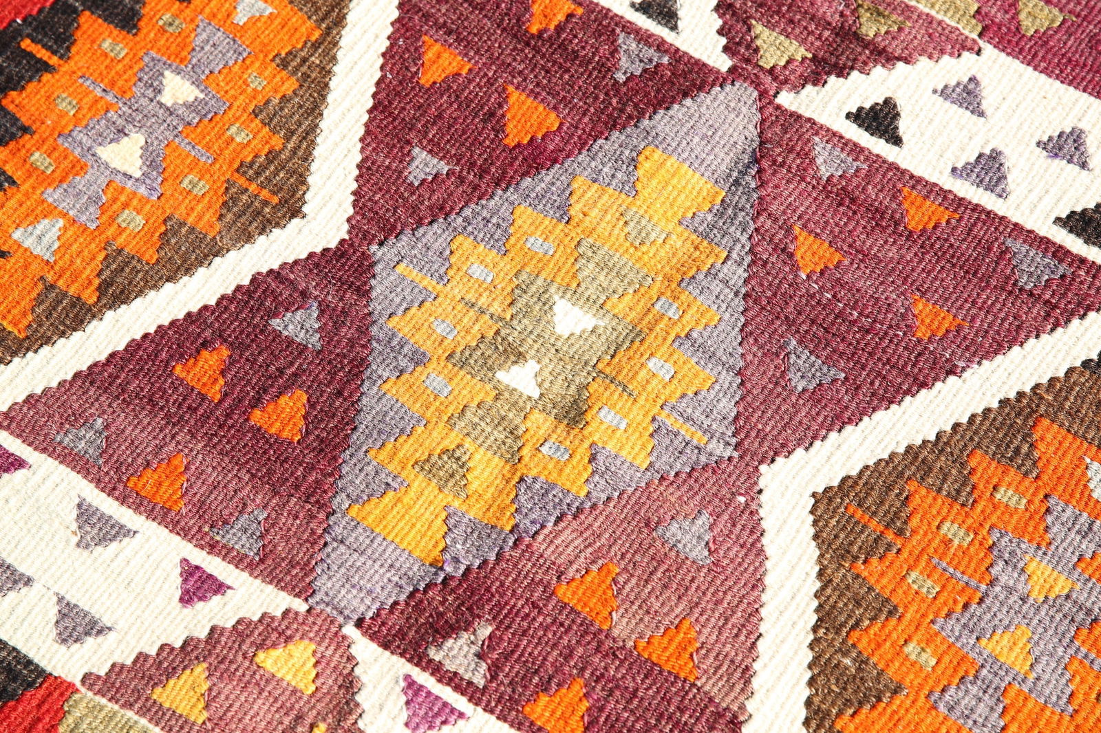 5'6'' x 8'9'' Turkish Vintage Runner Rug - 2131 - 5