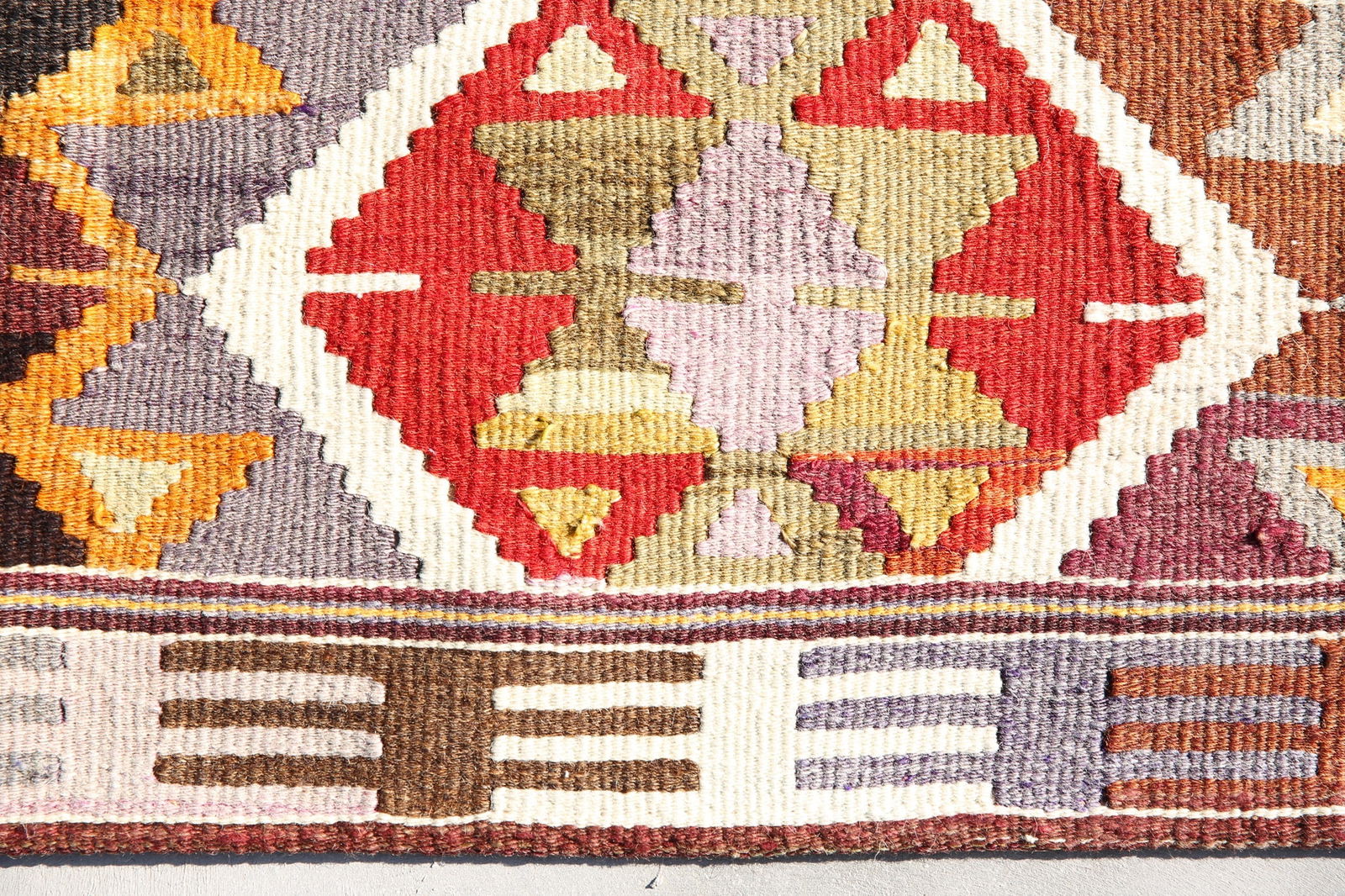 5'6'' x 8'9'' Turkish Vintage Runner Rug - 2131 - 9