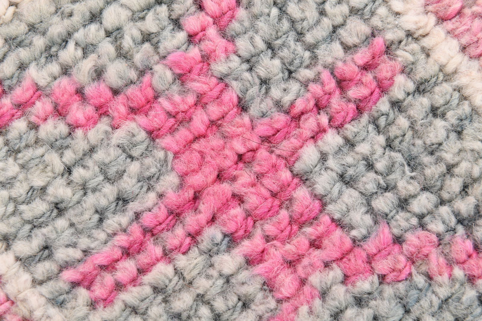 3'2'' x 11'4'' Unique Handmade Vintage Rug - 6818 - 10