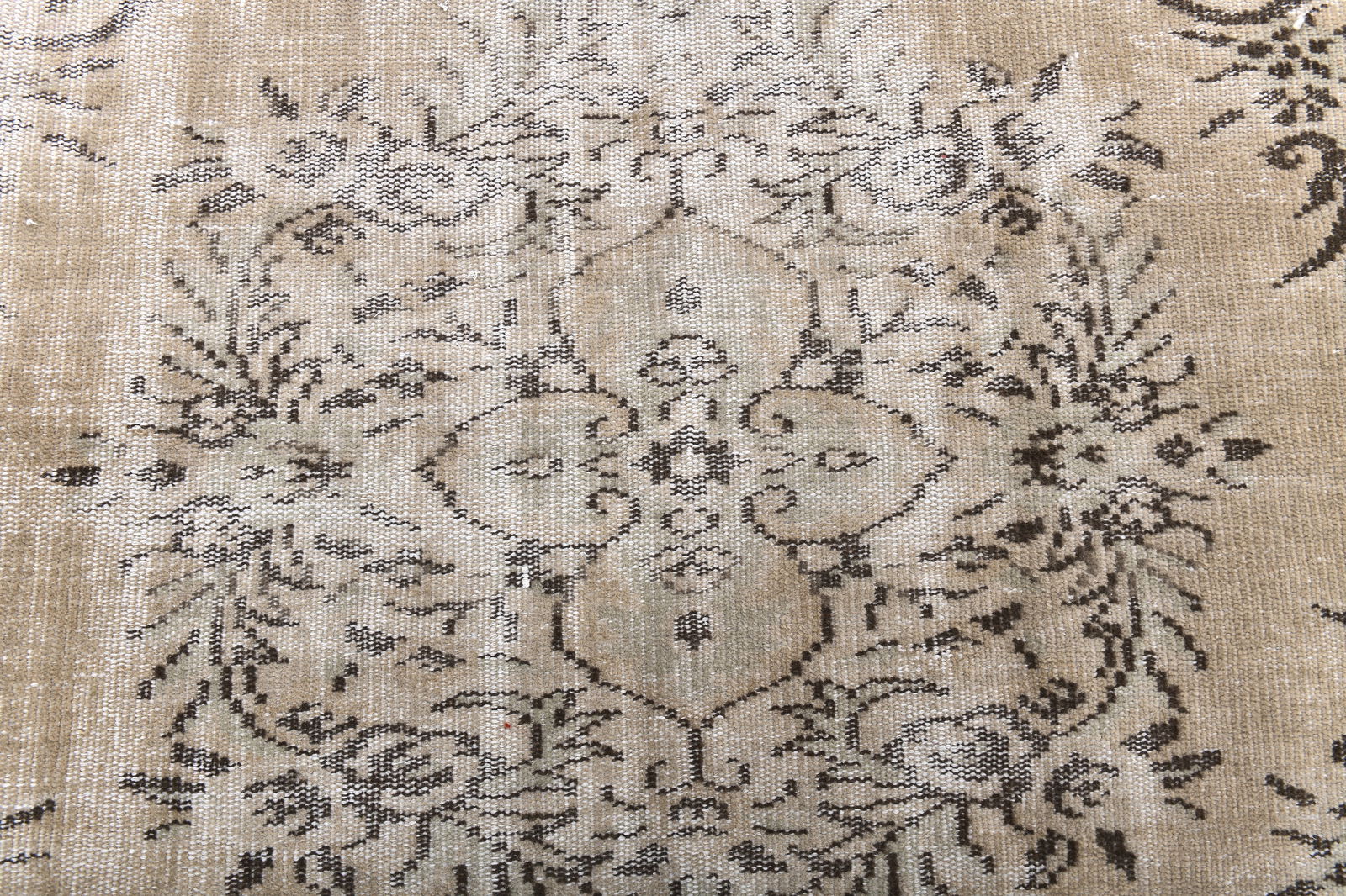 5'10'' x 9'3'' Handmade Vintage Wool Rug - 243814 - 5