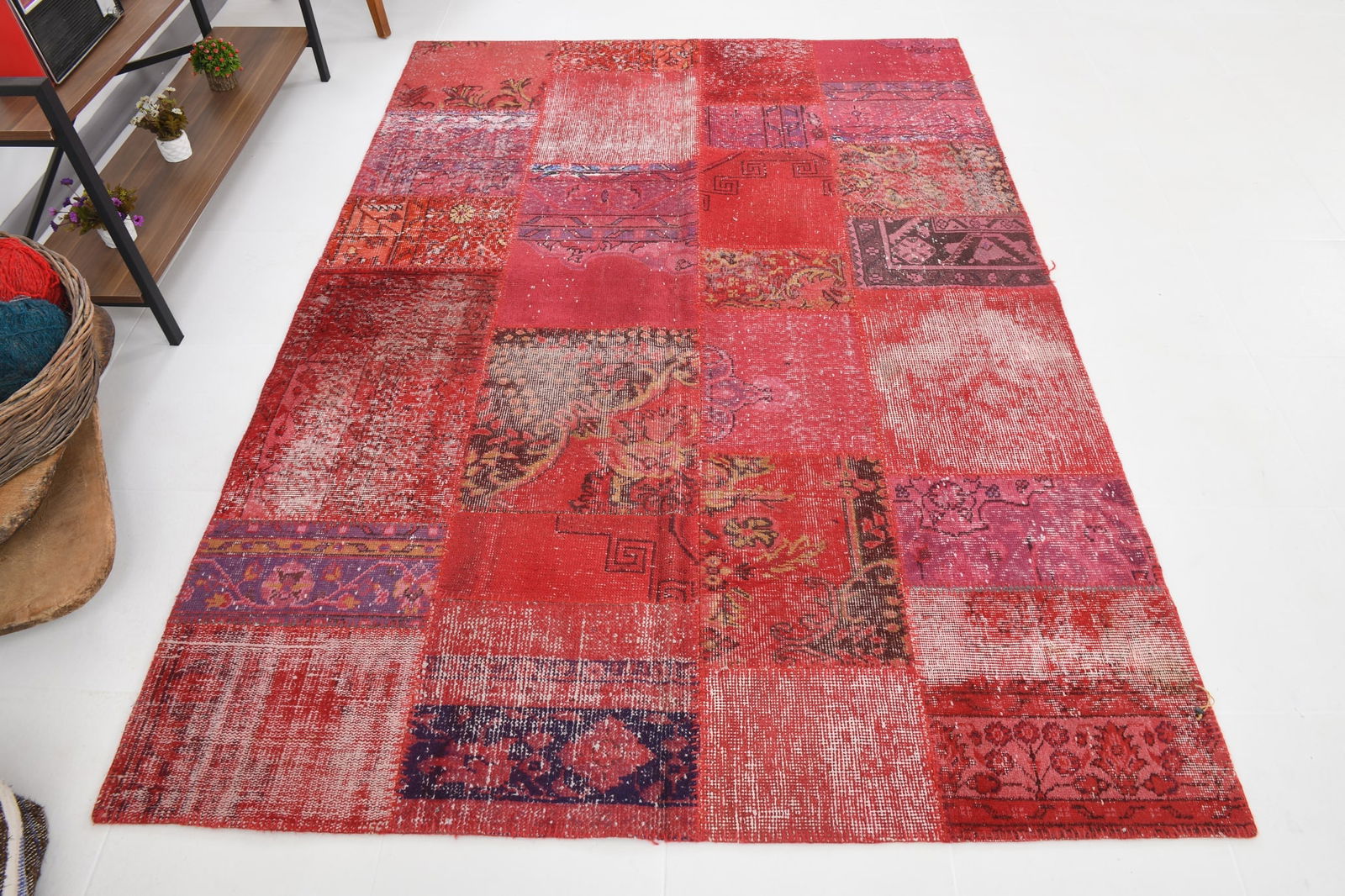 5'6'' x 7'10'' Handmade Vintage Wool Patchwork Rug - 508 - 5