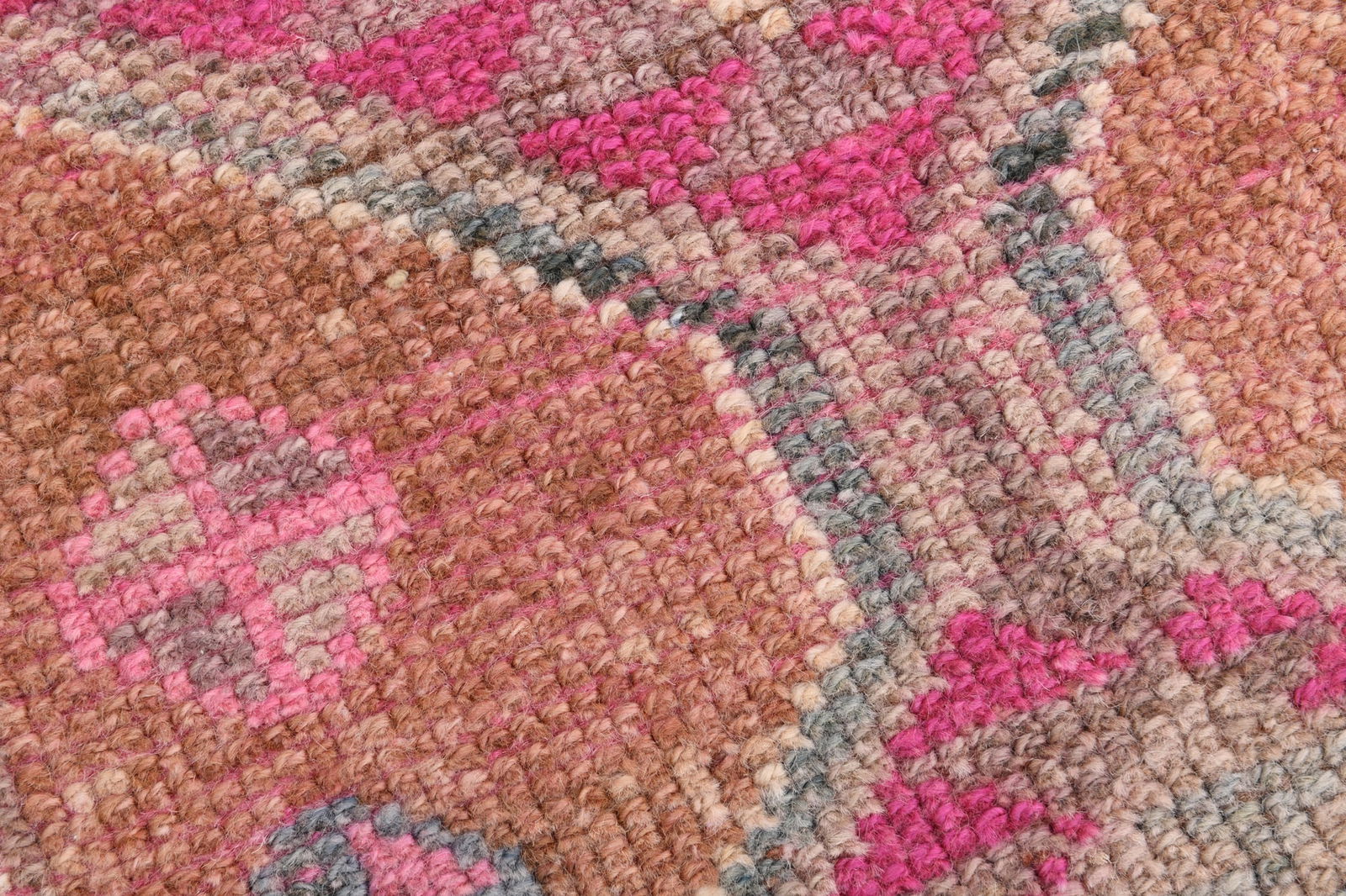 2'9'' x 11'10'' Handmade Vintage Wool Rug - 6970 - 12