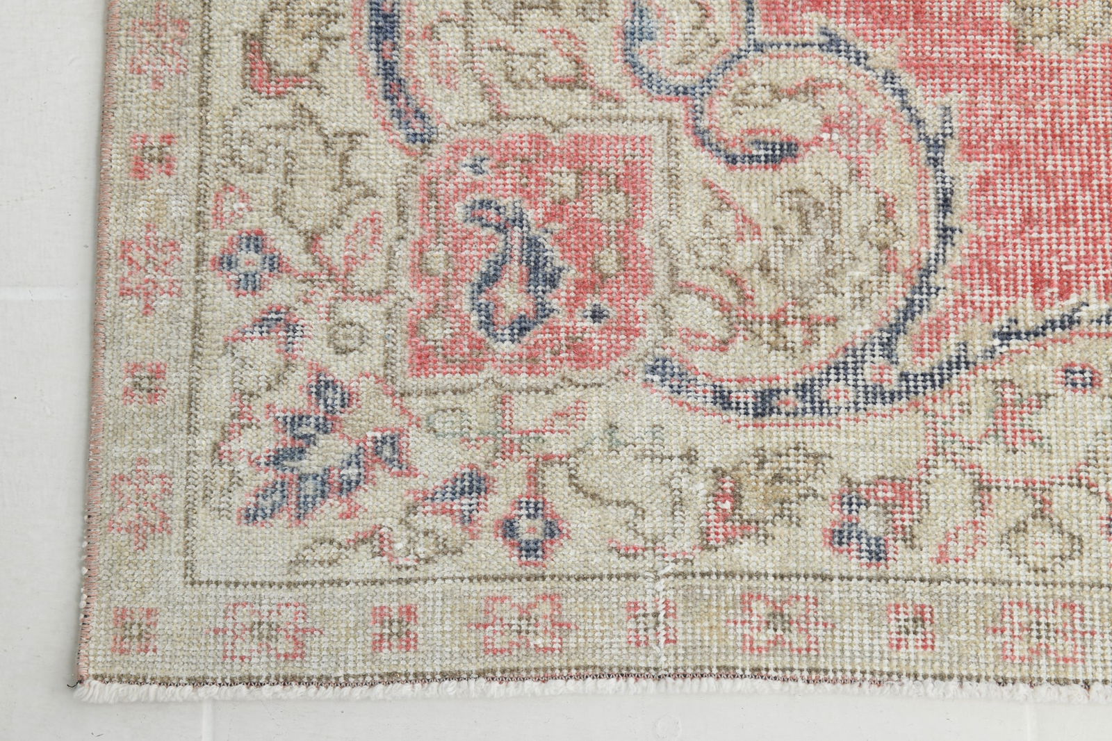 5'2'' x 7'11'' Handmade Vintage Wool Rug - 20489 - 12