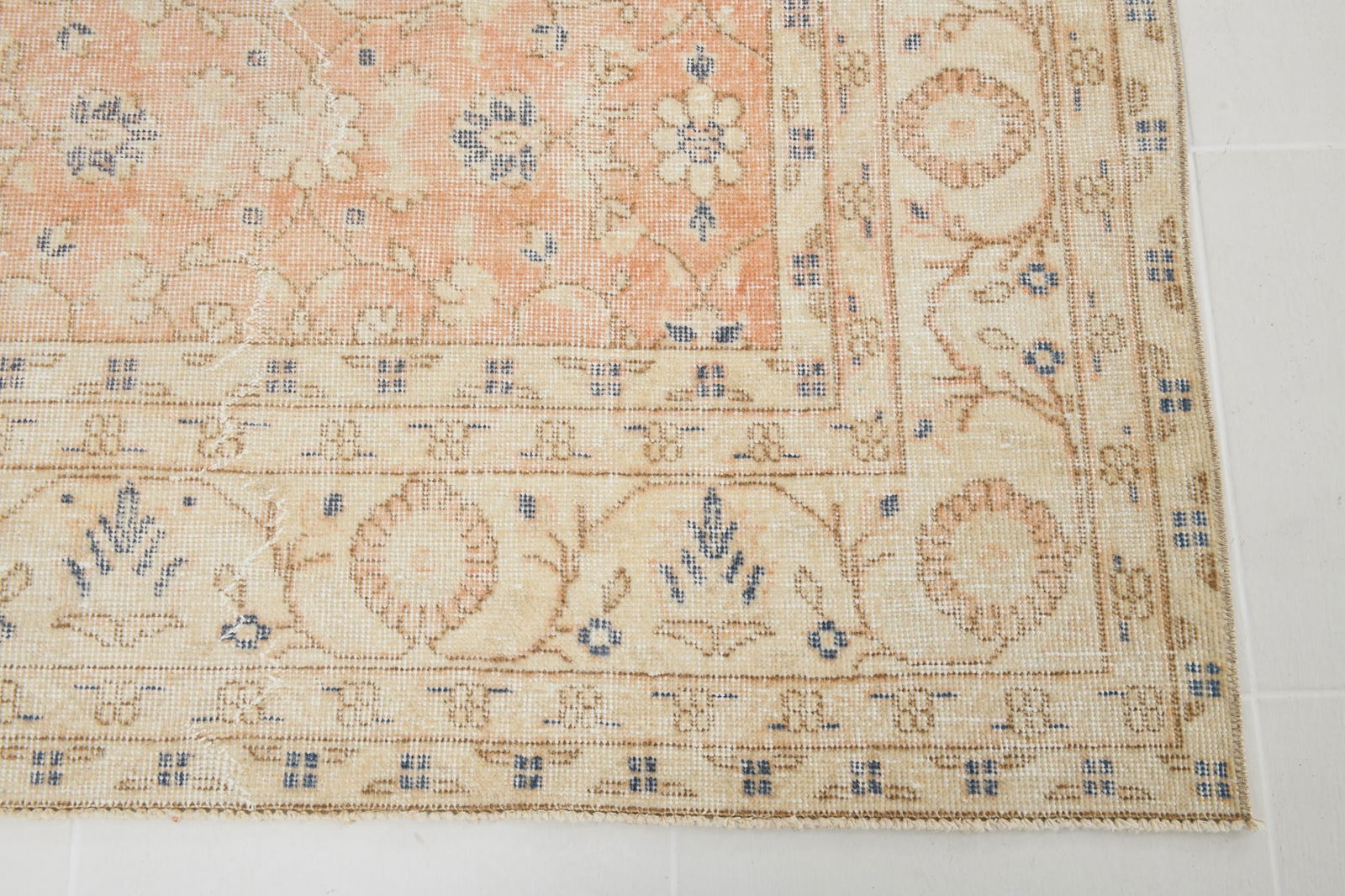 6'6'' x 10'0'' Handmade Vintage Wool Rug - 19070 - 11