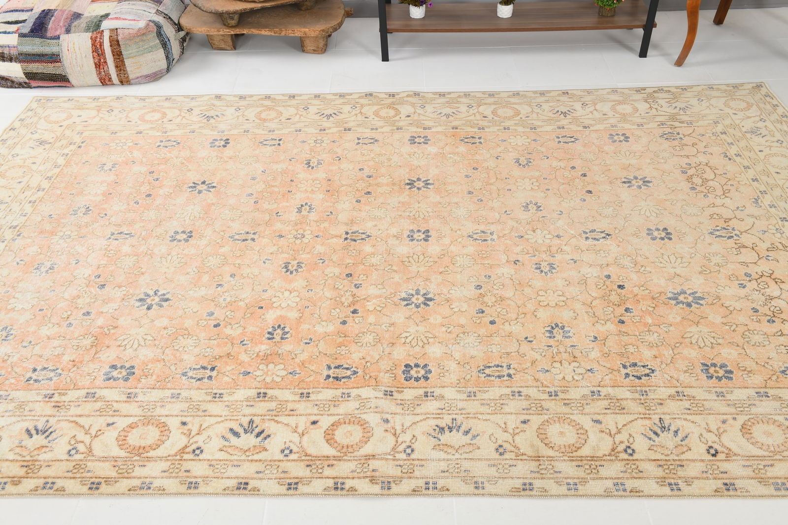 6'6'' x 10'0'' Handmade Vintage Wool Rug - 19070 - 3
