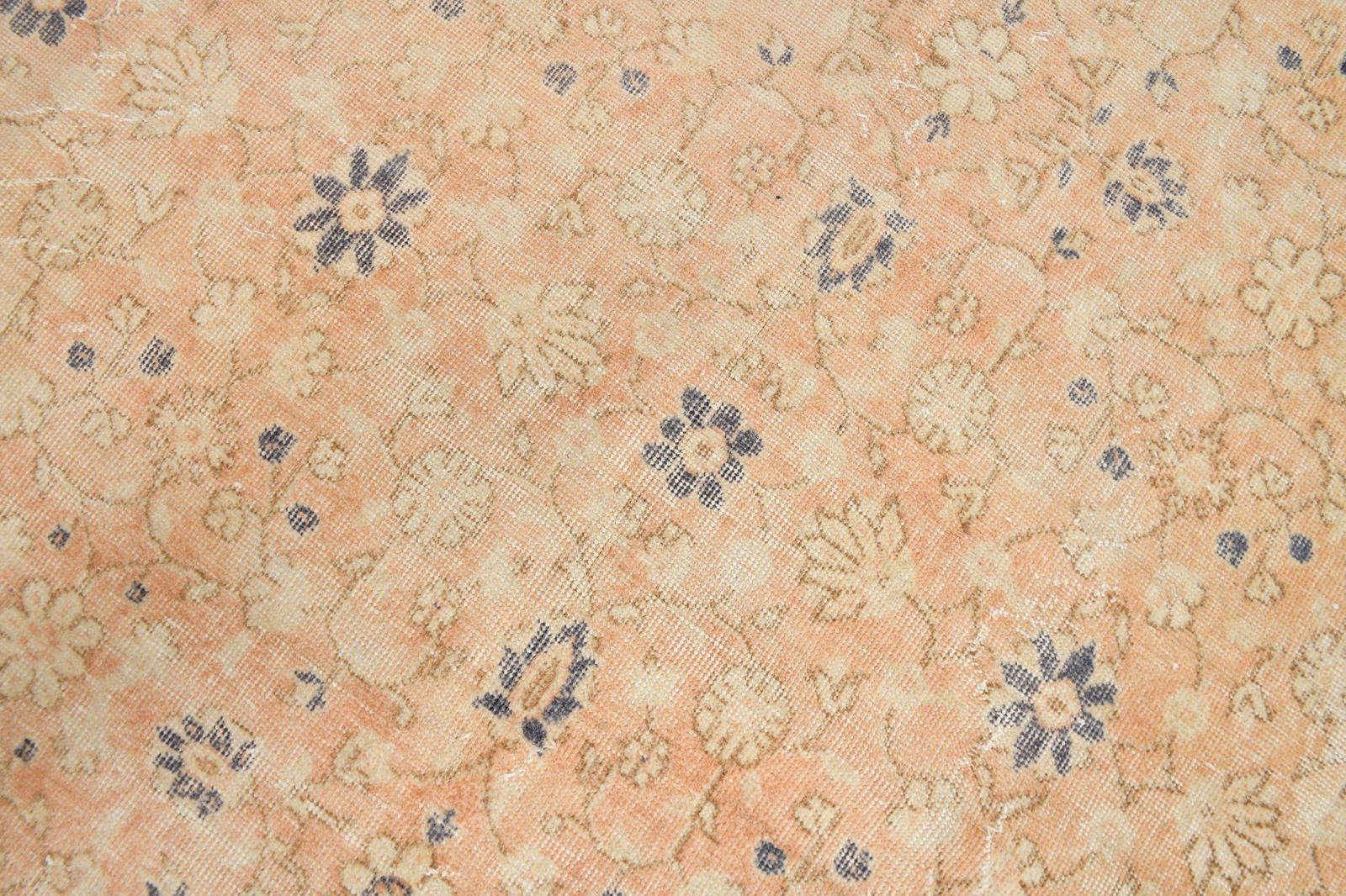 6'6'' x 10'0'' Handmade Vintage Wool Rug - 19070 - 6