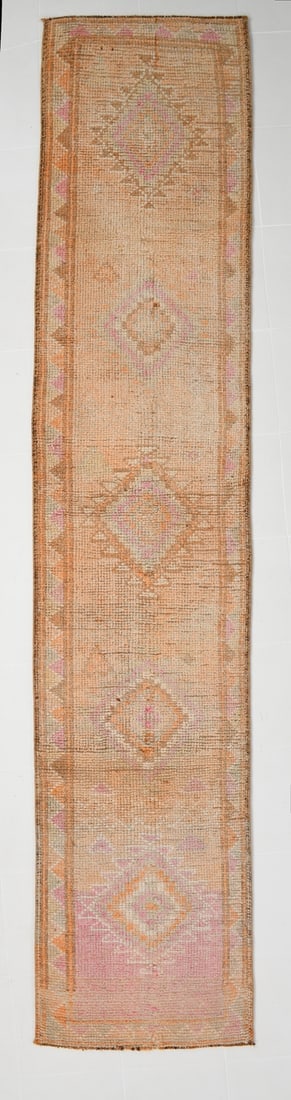 2'8'' x 13'2'' Turkish Vintage Runner Rug - 17961: Title: 2'8'' x 13'2'' Turkish Vintage Runner Rug - 17961 Description:2'8'' x 13'2'' Turkish Vintage Runner Rug - 17961 Origin:Turkiye Date/Period:1960-90 Materials:Wool,Cotton Dimension:2'8''x13'2'' f