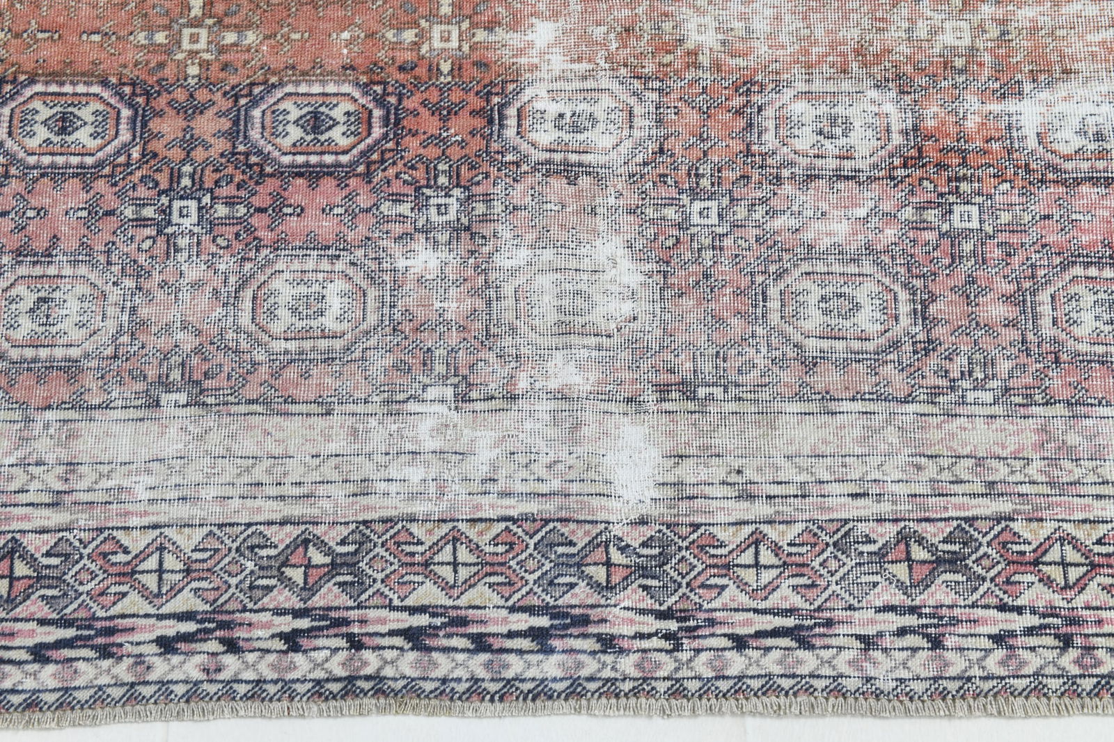 4'11'' x 6'11'' Handmade Vintage Wool Rug - 22483 - 10