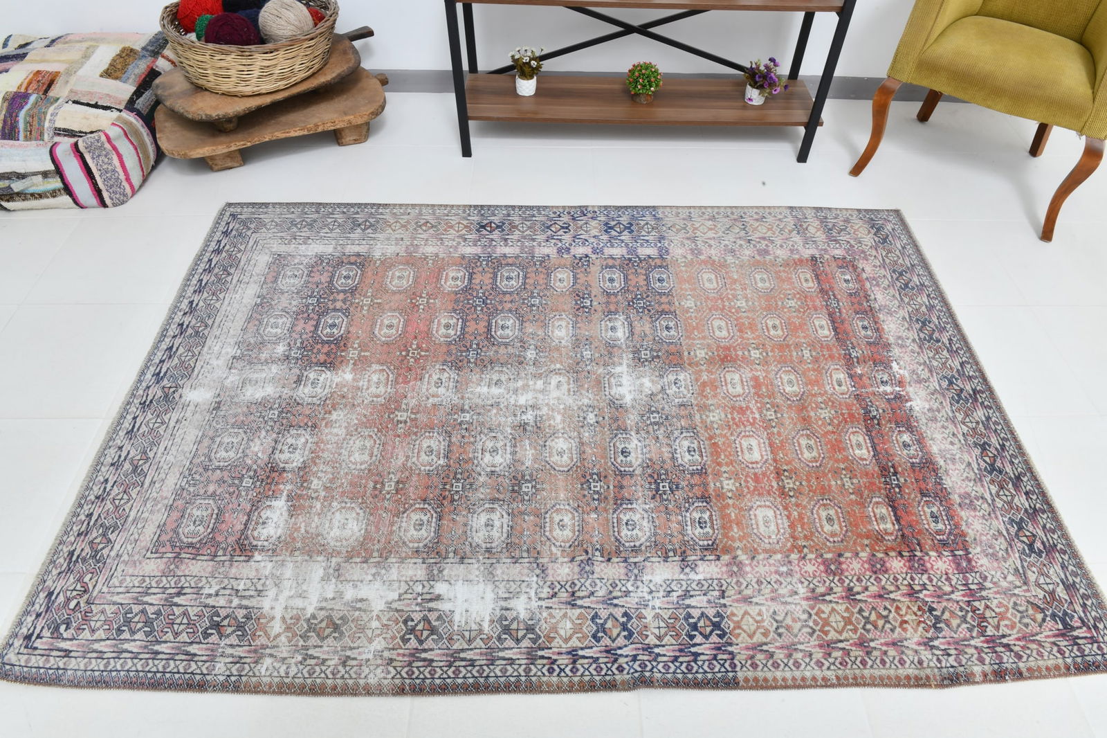 4'11'' x 6'11'' Handmade Vintage Wool Rug - 22483 - 3