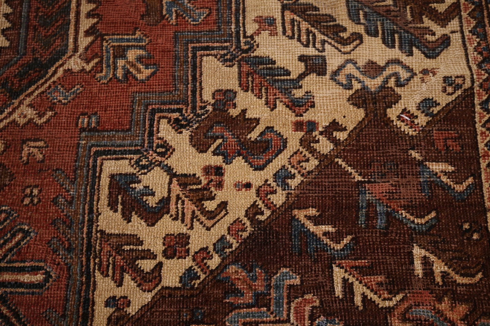 Pre-1900 Antique Heris Serapi Persian Area Rug 7x10 - 10