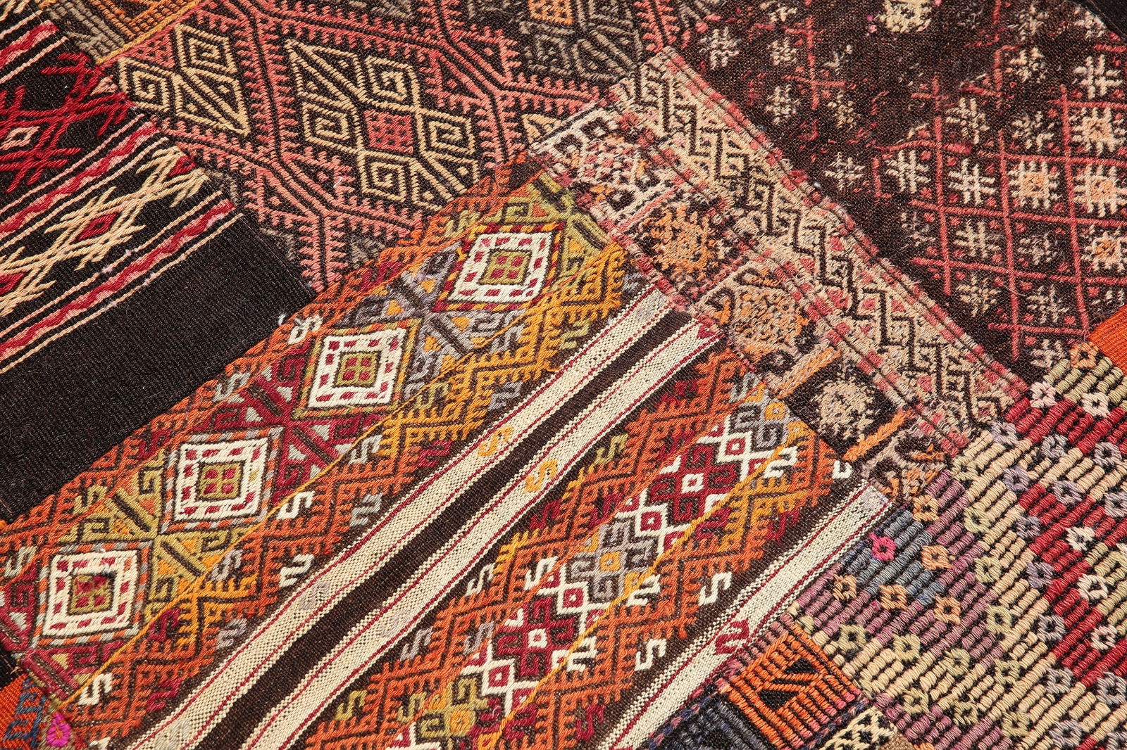 6'11'' x 9'11'' Handmade Vintage Wool Rug - 201 - 5