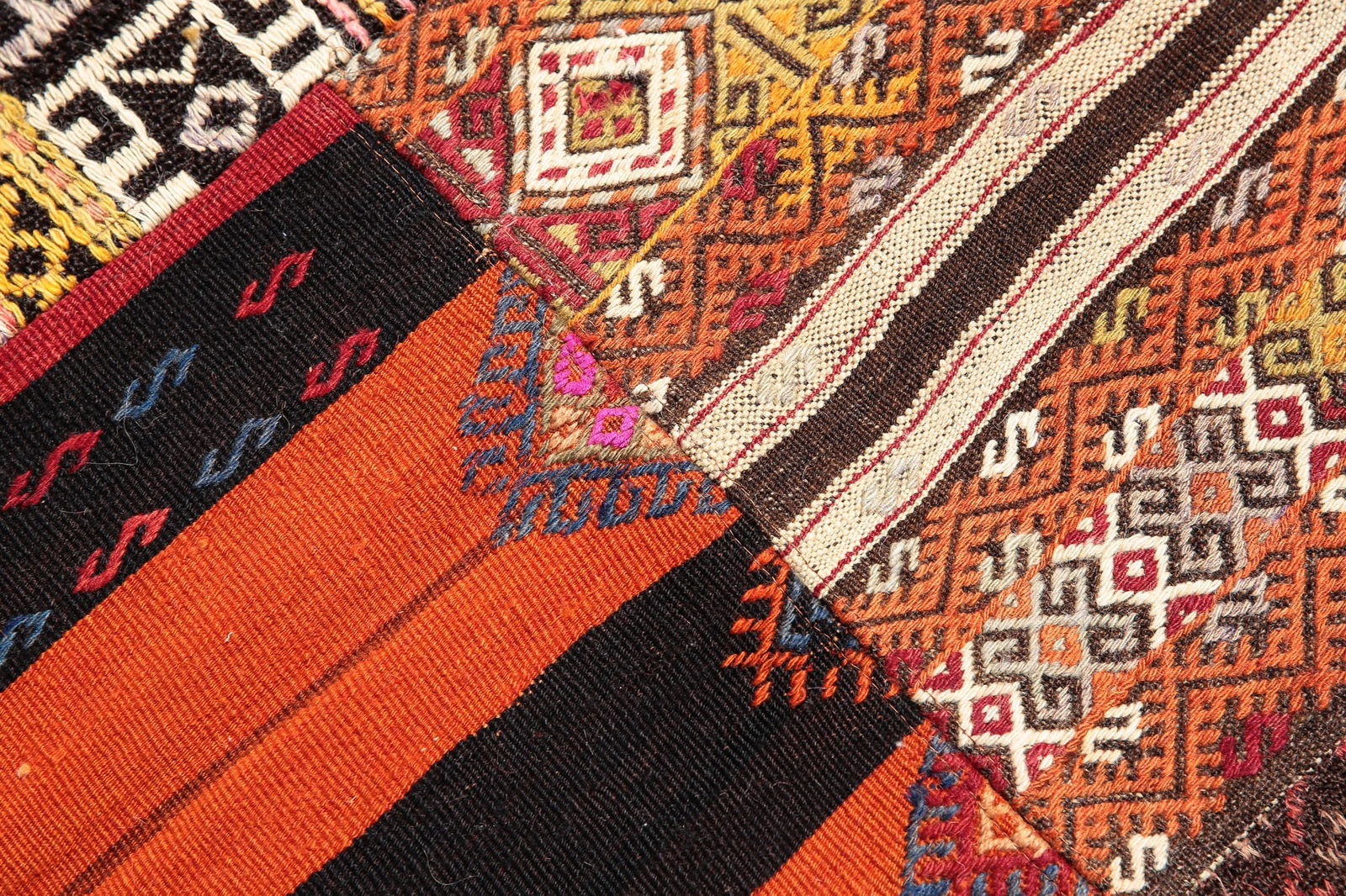 6'11'' x 9'11'' Handmade Vintage Wool Rug - 201 - 6