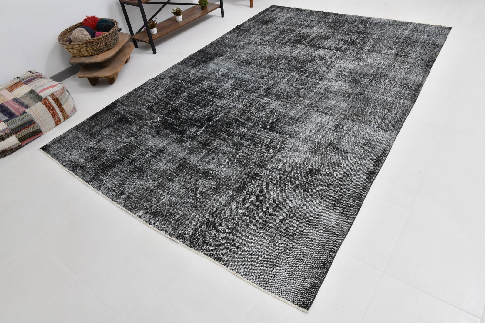 7'0'' x 10'11'' Handmade Vintage Wool Rug - 21959 - 4