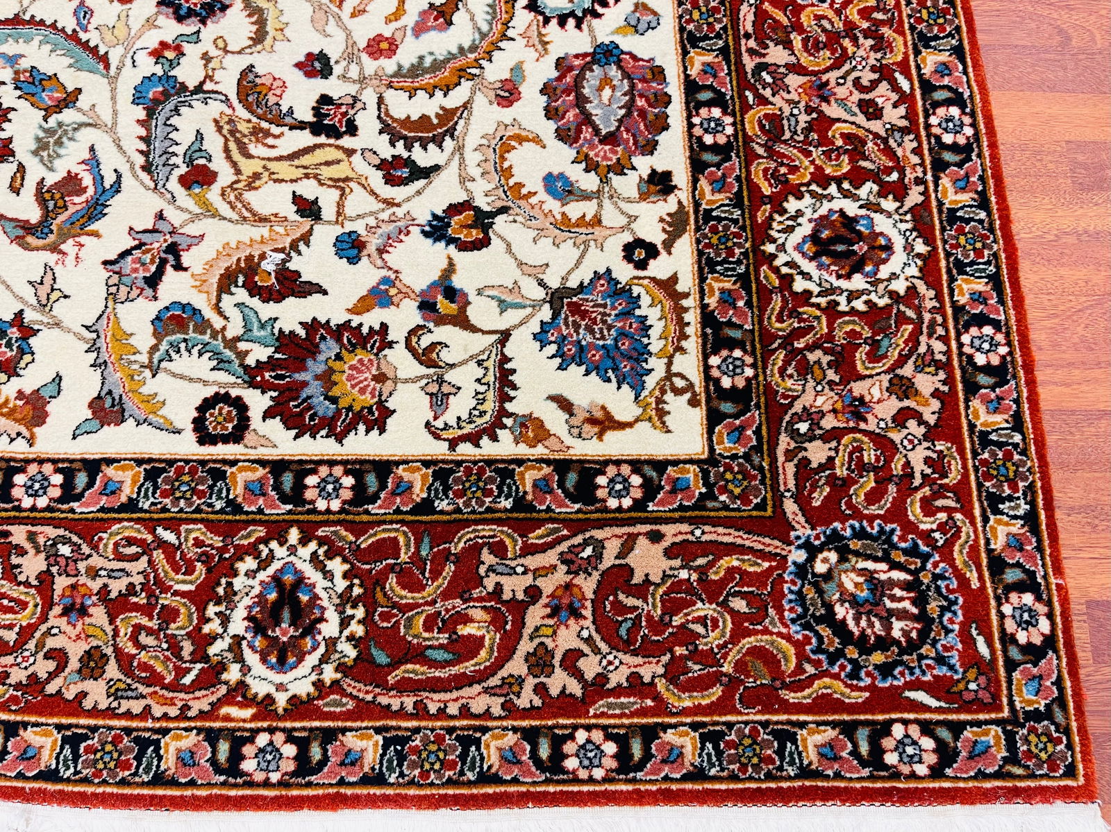 Vintage Tabriz design Hunting Rug-4877 - 4