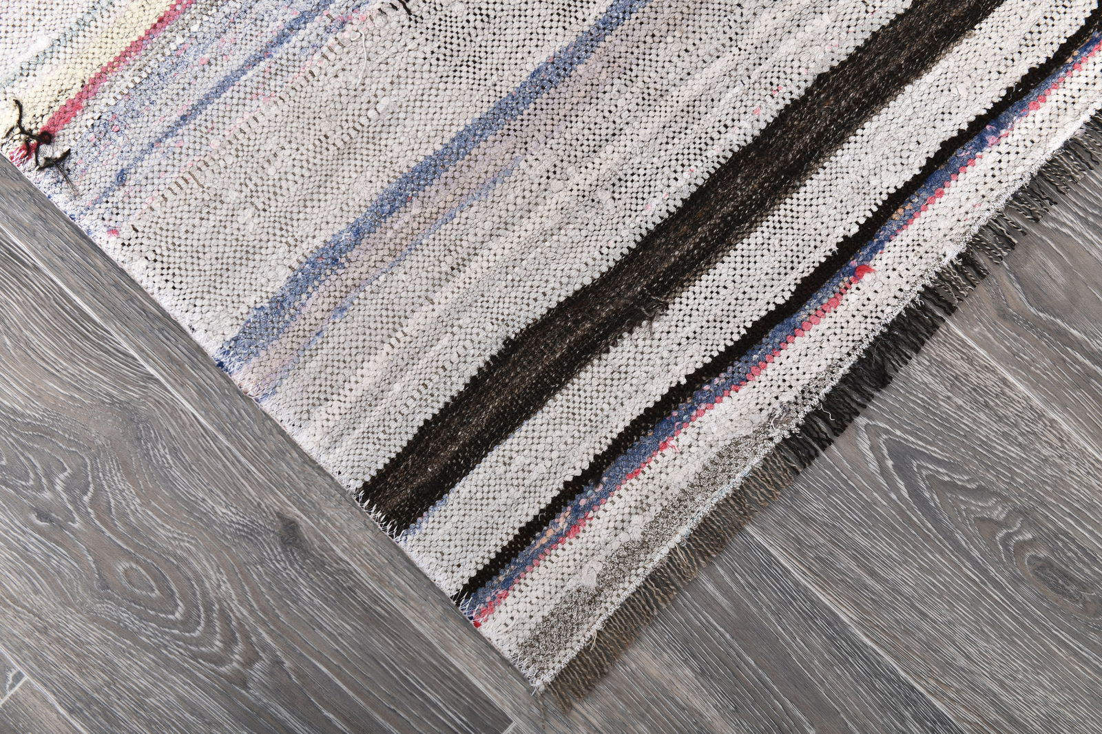 2'1'' x 8'9'' Handmade Vintage Wool Patchwork Rug - 241827 - 7