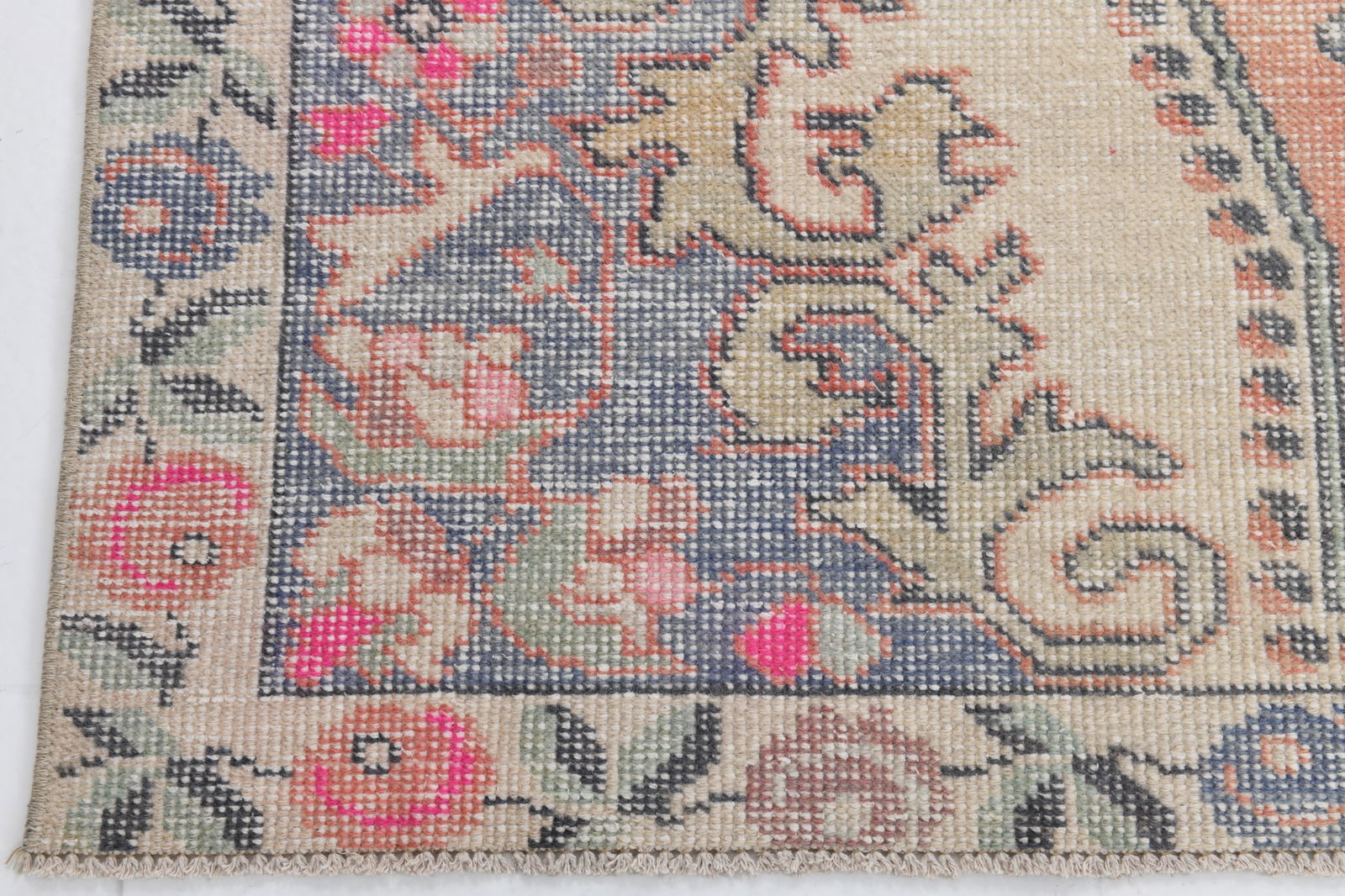 4'1'' x 6'10'' Handmade Vintage Wool Rug - 6787 - 14