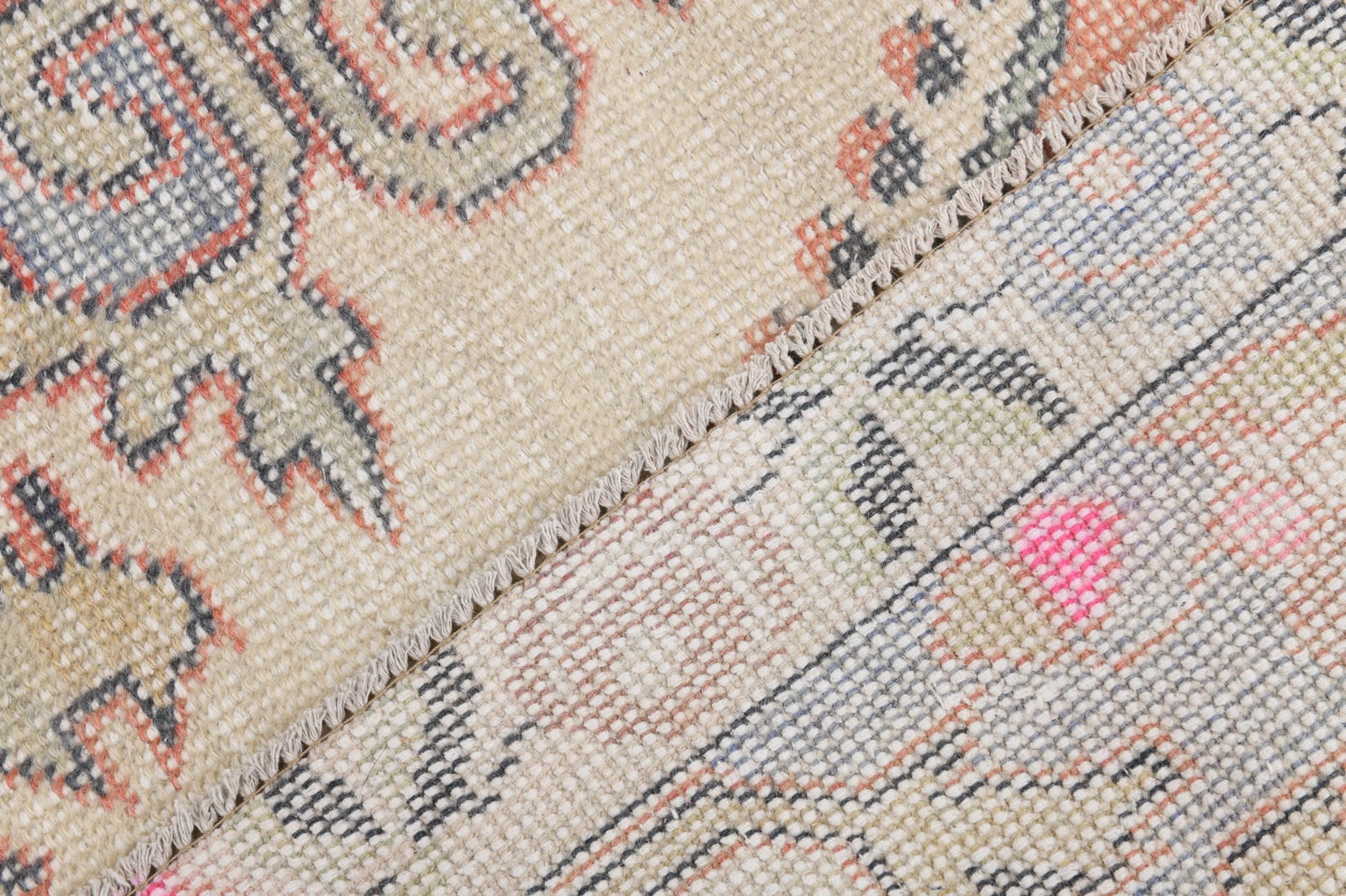 4'1'' x 6'10'' Handmade Vintage Wool Rug - 6787 - 18