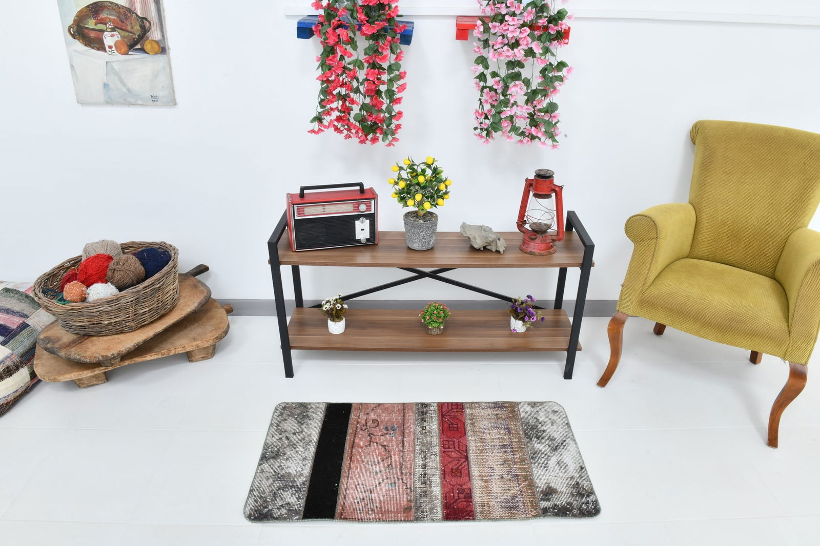 1'9'' x 3'7'' Decorative Vintage Rug - 22664 - 2