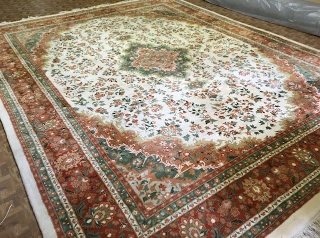 Vintage Large size Indo -Persian Tabriz Rug-4358: Title:Vintage Large size Indo -Persian Tabriz Rug-4358 Description:A large size Vintage Indo- Persian tabriz rug , from india, size 12 ft by 15 ft, circa 1970, excellent condition with a good pile thr