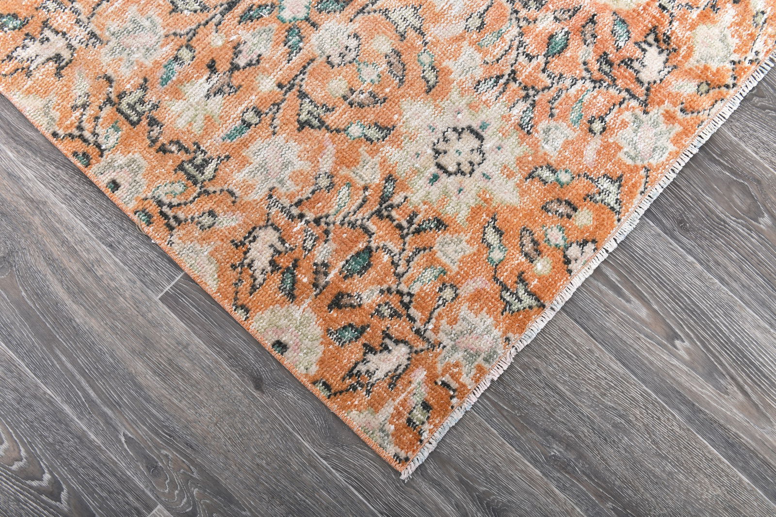 4'3'' x 7'2'' Handmade Vintage Wool Rug - 243804 - 7