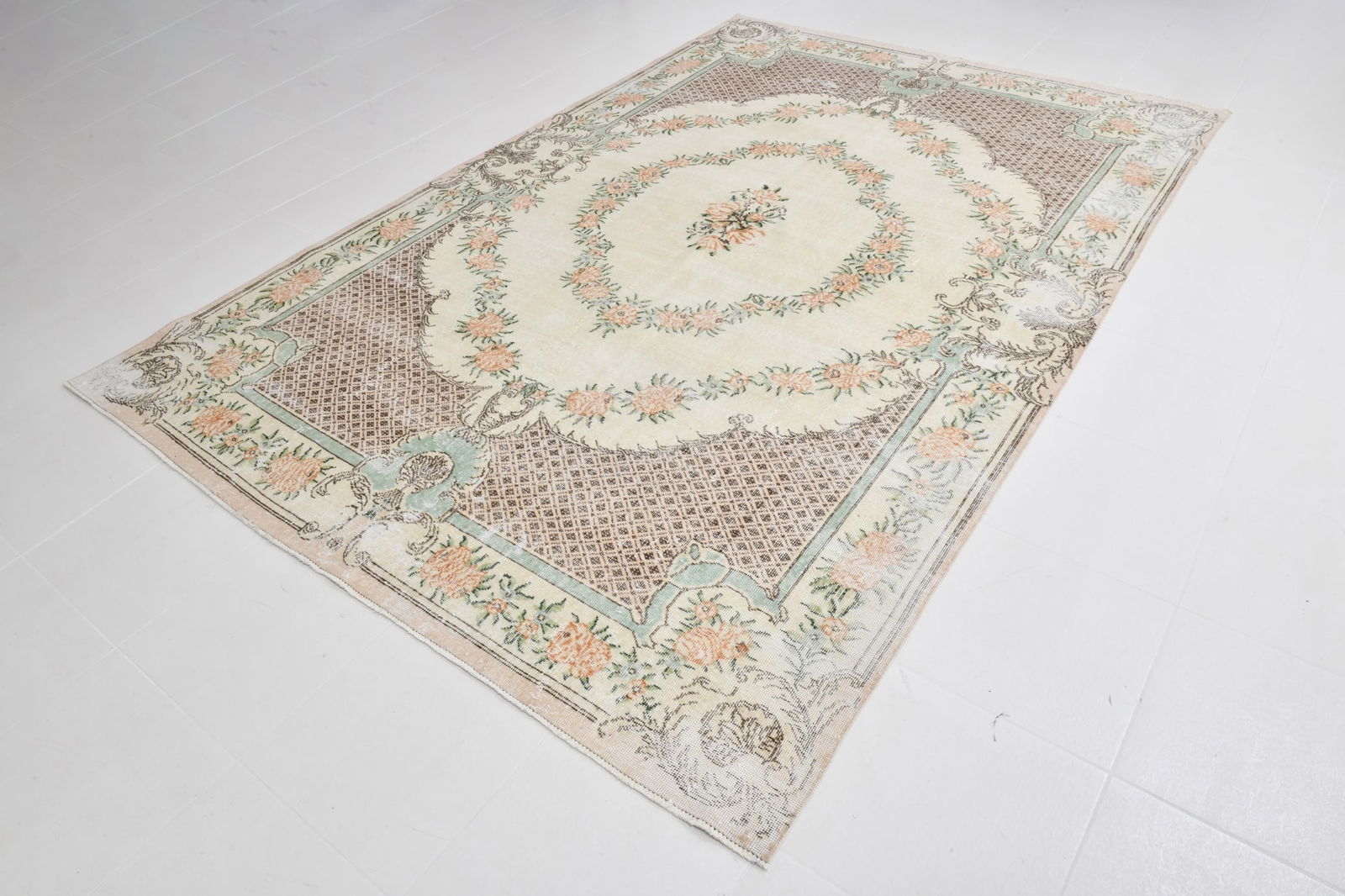 6'11'' x 10'5'' Handmade Vintage Wool Rug - 20173 - 19