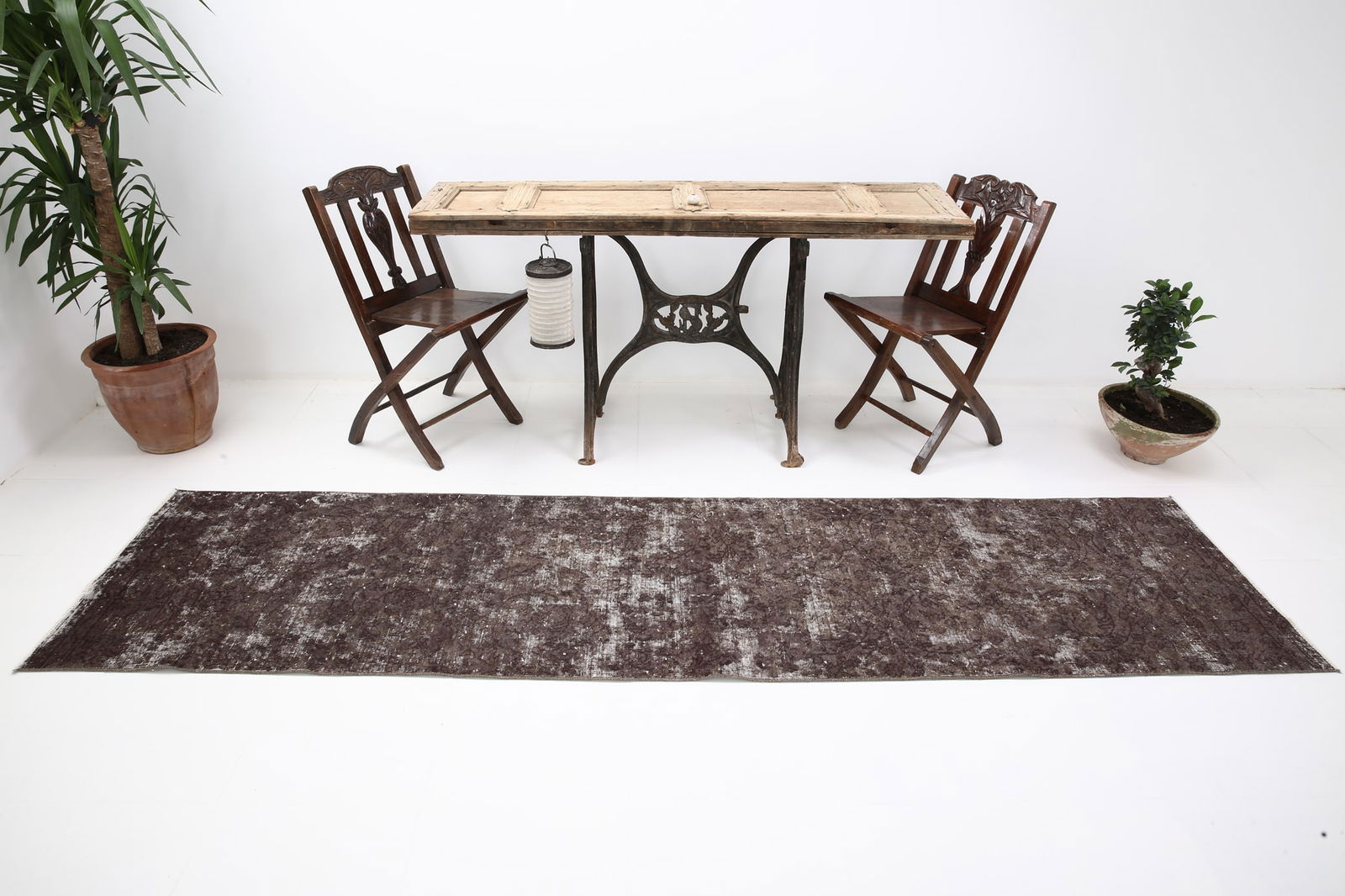 2'6'' x 10'1'' Turkish Vintage Runner Rug - 5844 - 20