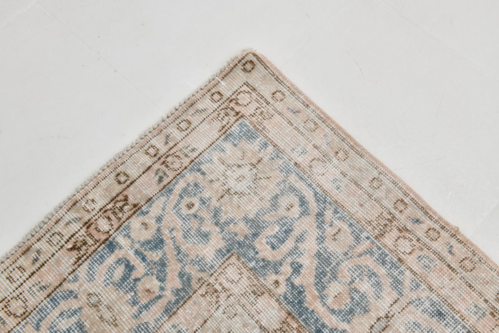 7'10'' x 10'8'' Turkish Vintage Runner Rug - 22062 - 10