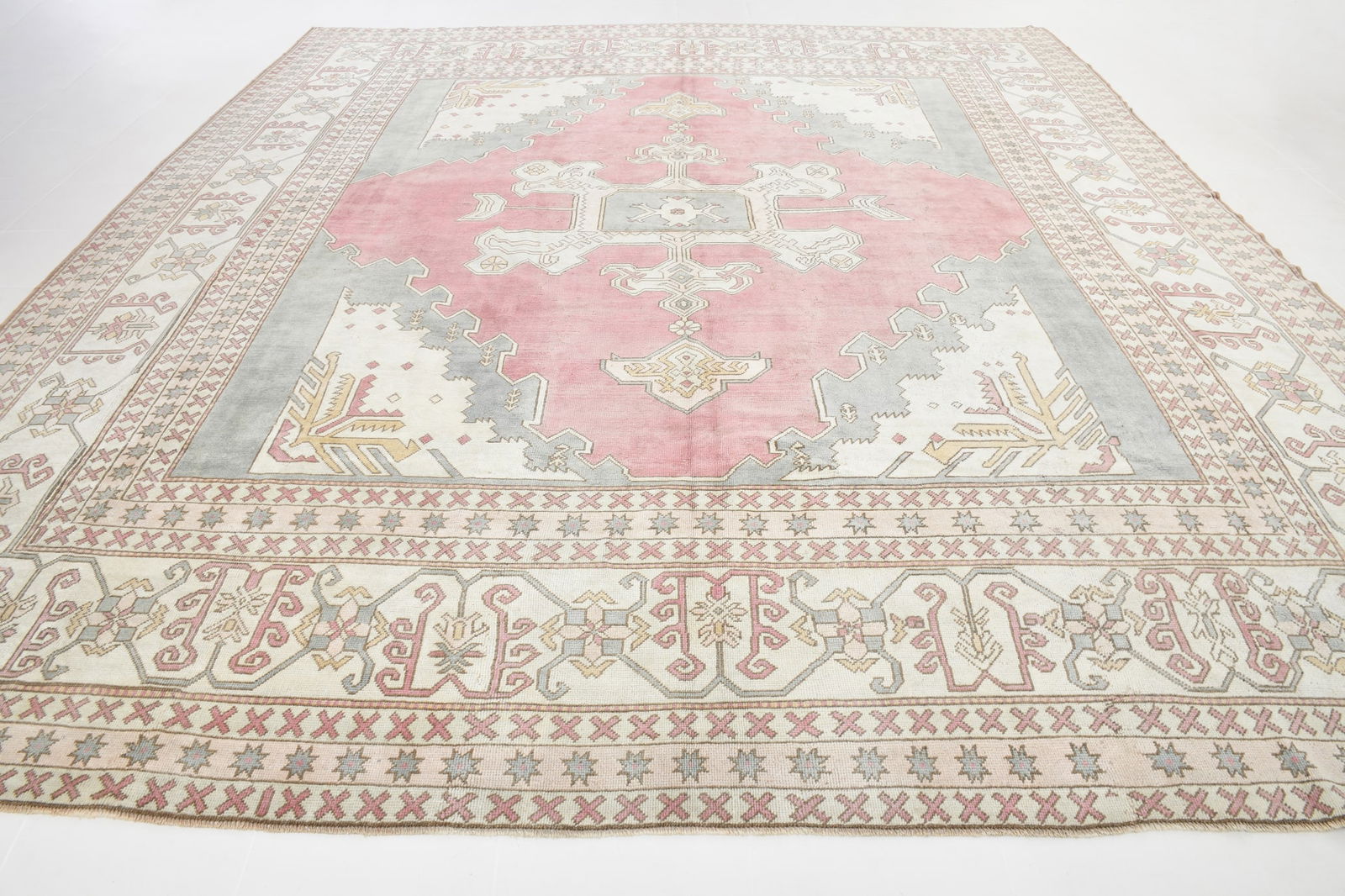 13'2'' x 14'9'' Unique Handmade Vintage Rug - 6324 - 18