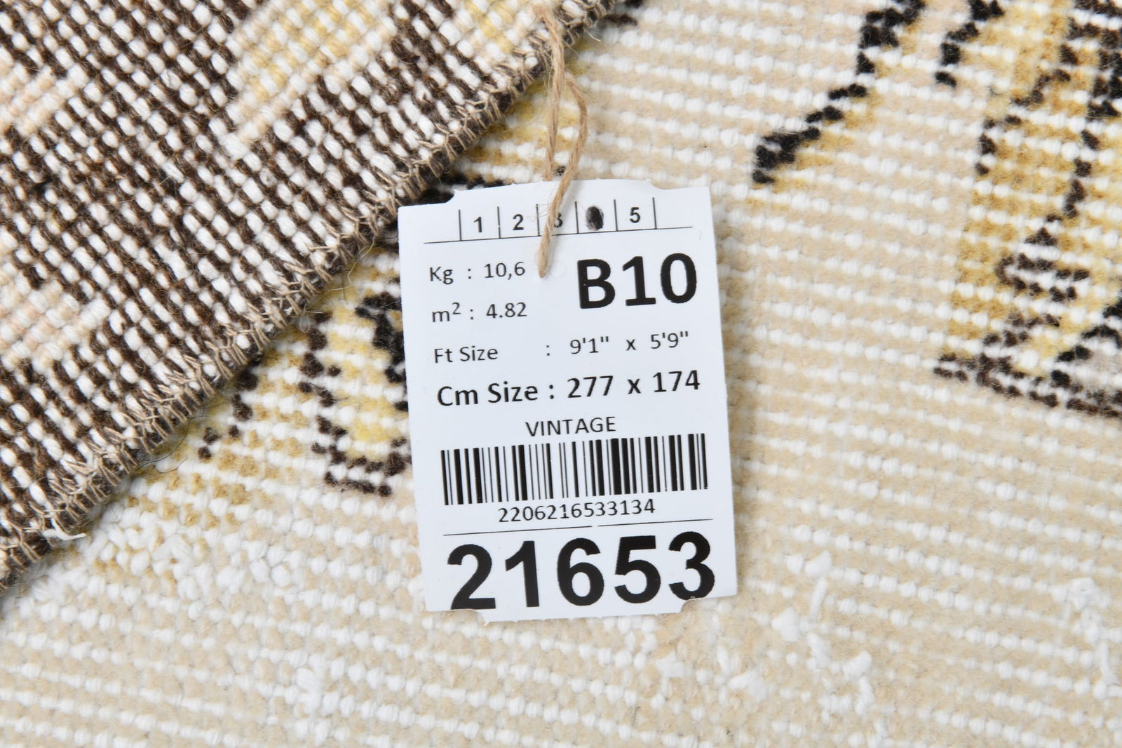 5'8'' x 9'1'' Turkish Vintage Runner Rug - 21653 - 18