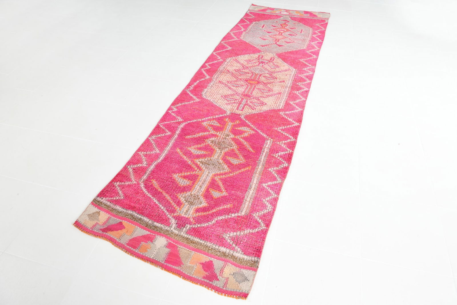 3'0'' x 11'0'' Vintage Wool Runner Rug - 18343 - 19