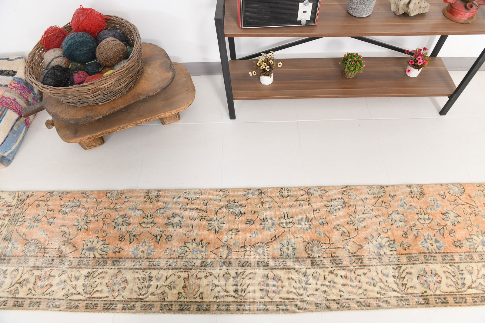 1'9'' x 8'9'' Decorative Vintage Rug - 18049 - 3