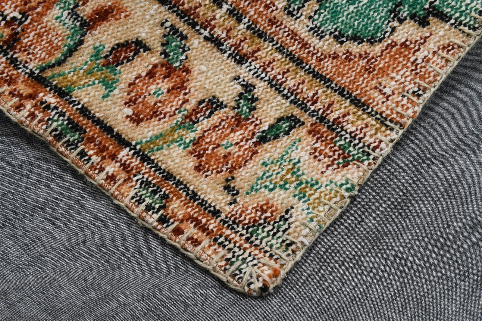 6'9'' x 10'2'' Turkish Vintage Runner Rug - 21737 - 16