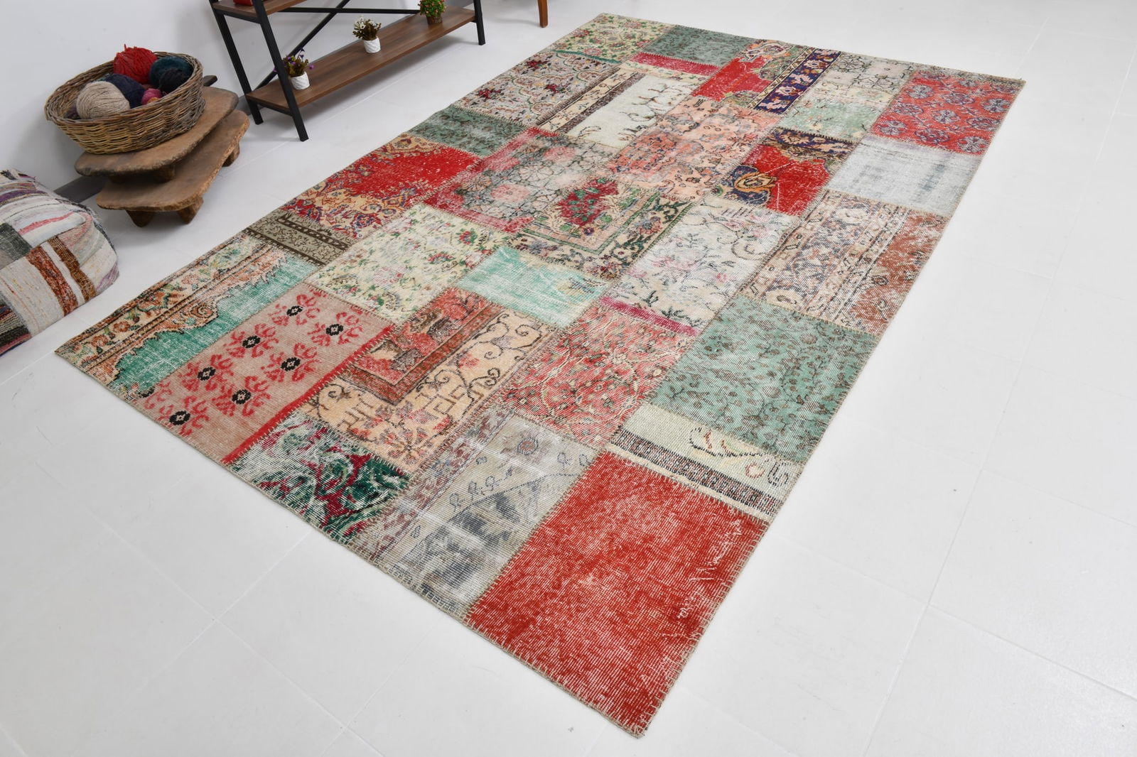 6'9'' x 10'2'' Turkish Vintage Runner Rug - 21737 - 4