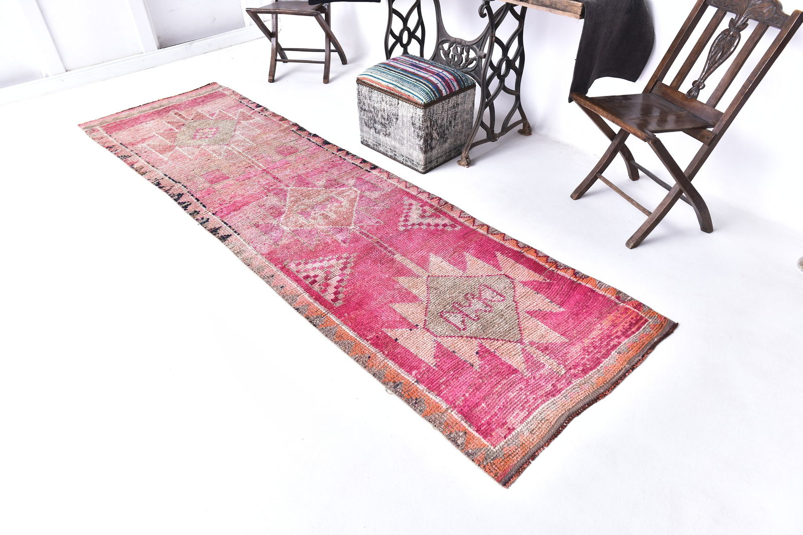2'10'' x 10'0'' Vintage Wool Runner Rug - 18458 - 2