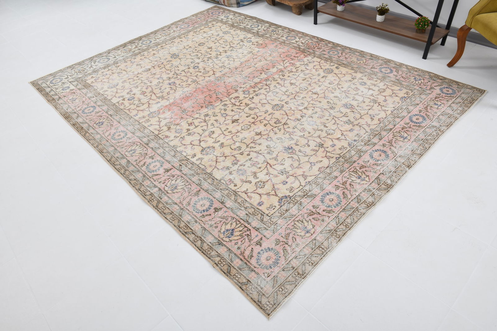 7'3'' x 9'10'' Handmade Vintage Wool Rug - 18645 - 6