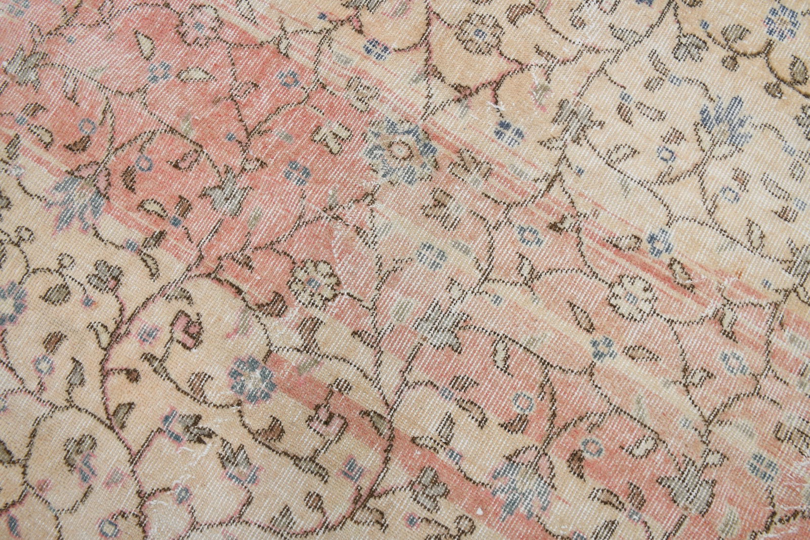 7'3'' x 9'10'' Handmade Vintage Wool Rug - 18645 - 7