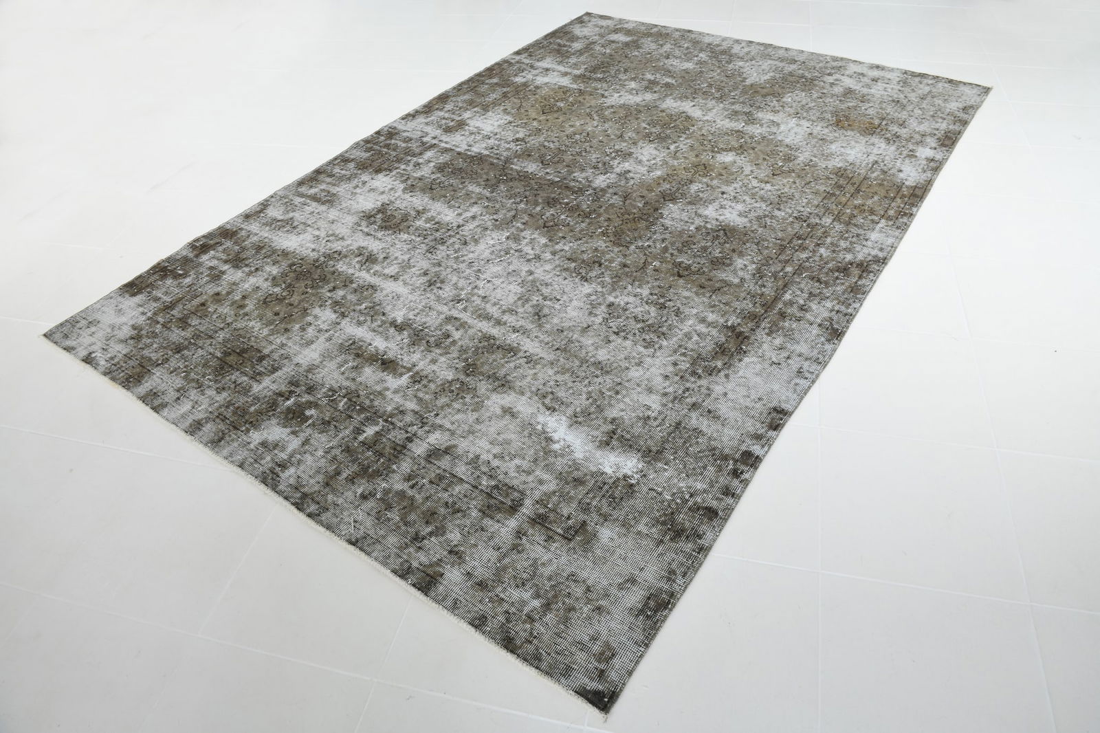 6'10'' x 10'3'' Handmade Vintage Wool Rug - 17482 - 18