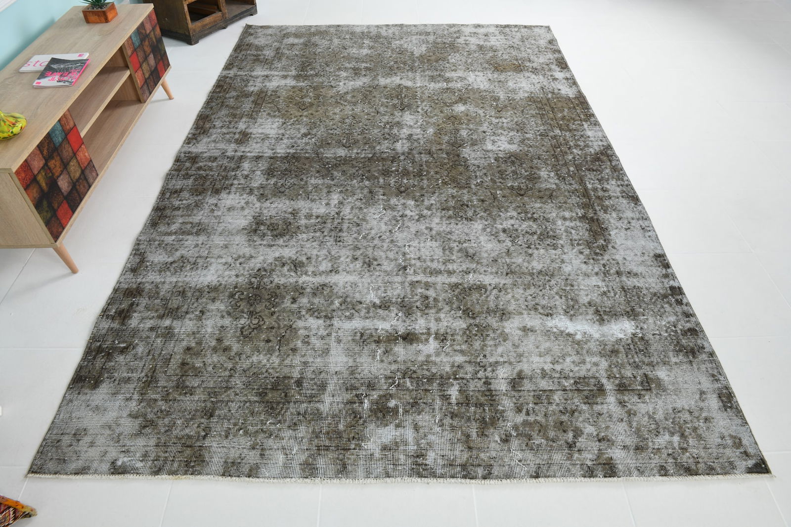6'10'' x 10'3'' Handmade Vintage Wool Rug - 17482 - 4