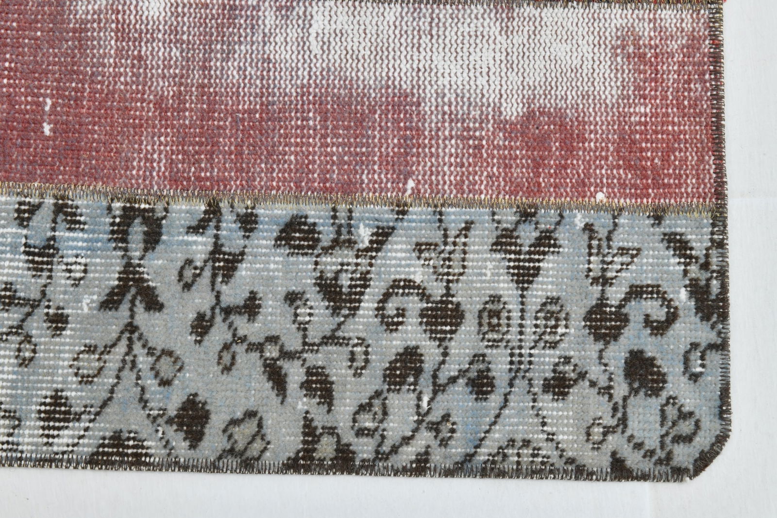 1'8'' x 3'10'' Decorative Vintage Rug - 22665 - 10