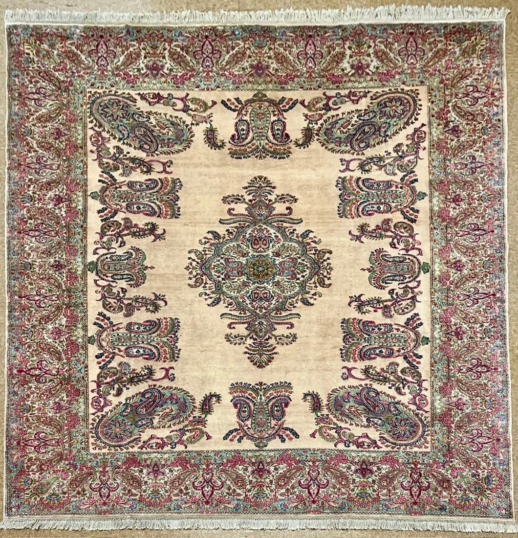 Persian Kerman Hand Knotted Semi-Antique Oriental Rug 9'9" x 12'3" - 3