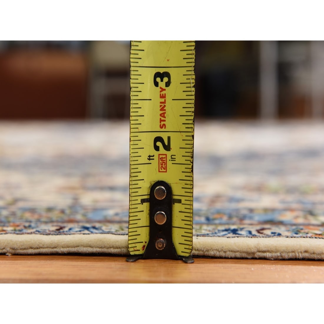 Ivory Vintage Persian Esfahan 400 KPSI Hand Knotted Wool and Silk Rug - 9