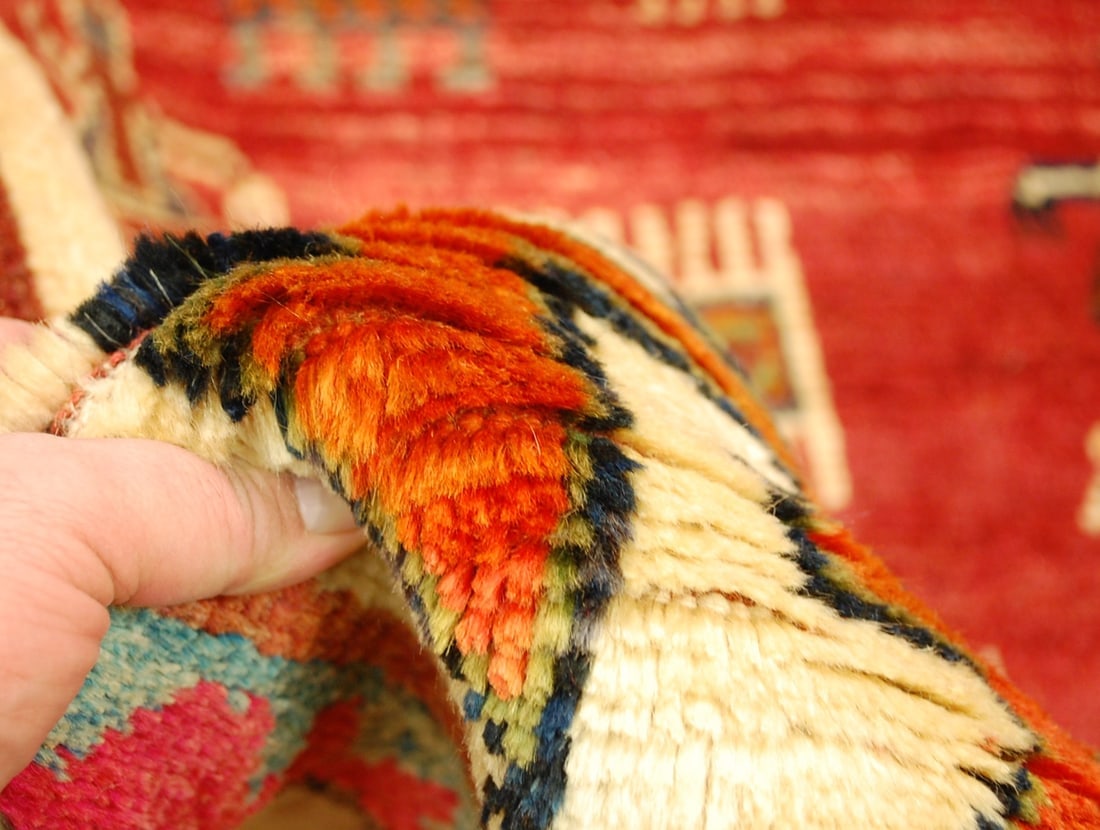 Persian SHIRAZ RUG 3'6"x6'5" - 9