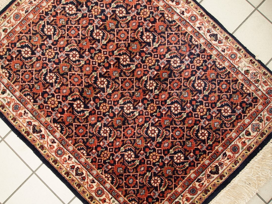 Handmade vintage Indo-Tabriz rug 3.3' x 4.2' (100cm x 130cm) 1980s - 4