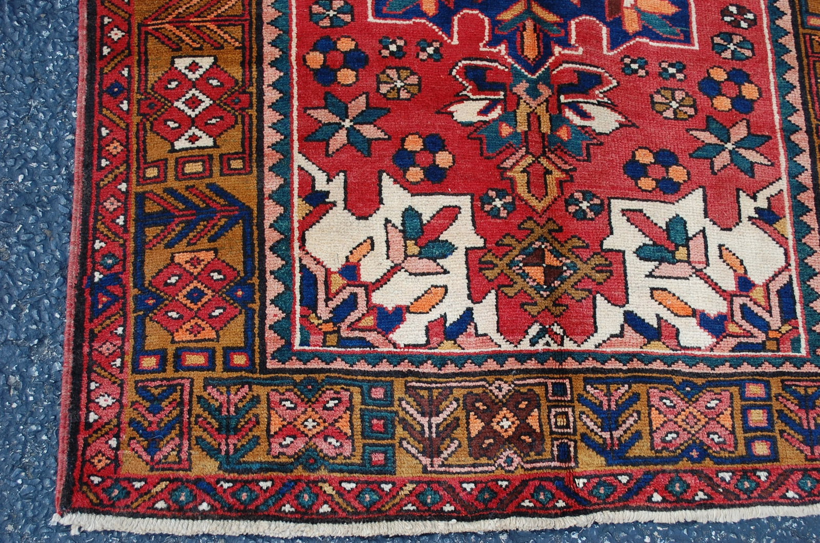 PERSIAN HERIZ RUNNER RUG 3'5" x10'5" - 7