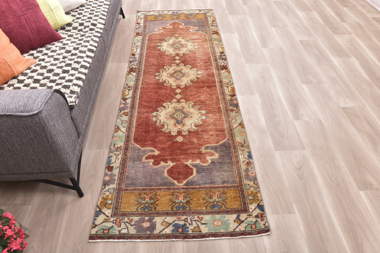 2'10'' x 8'10'' Turkish Handmade Kilim Rug - 240433 - 3