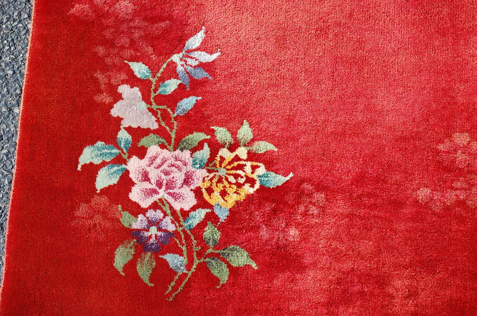 CHINESE RUG 4'2" x 6'9" - 2