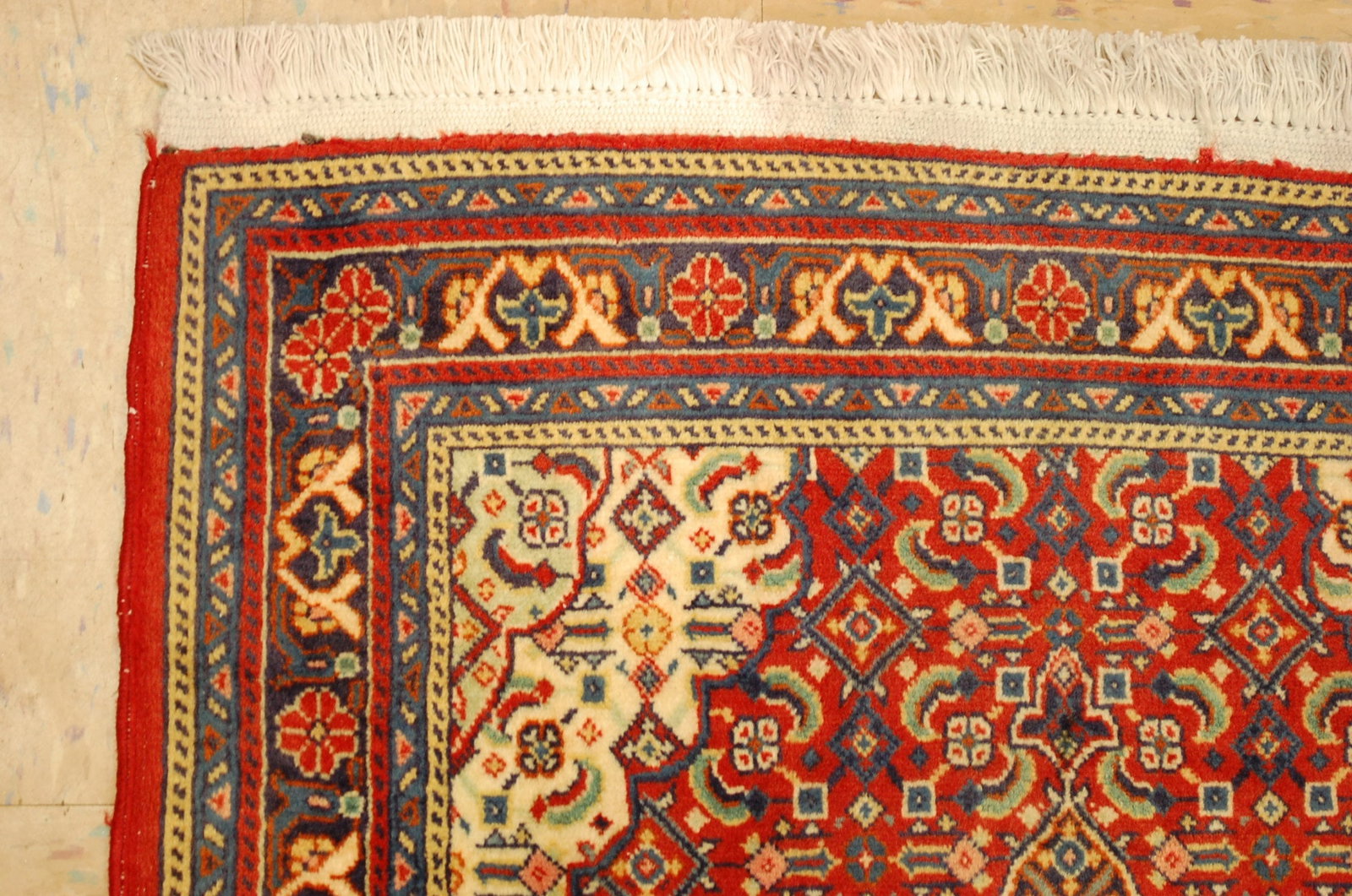Persian SARUK RUG 2'2" x 2'8" - 2