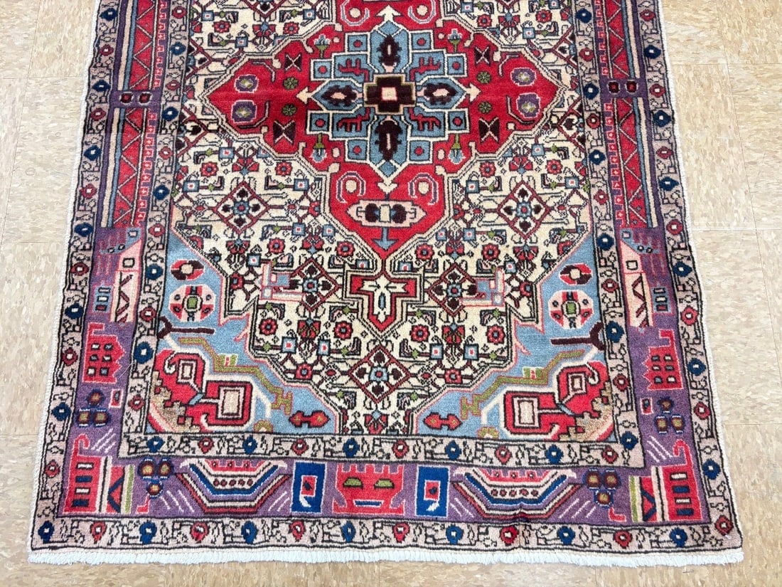 Hand Knotted Persian Nahavand Tribal Wool Rug 3'4" x 4'10" - 2