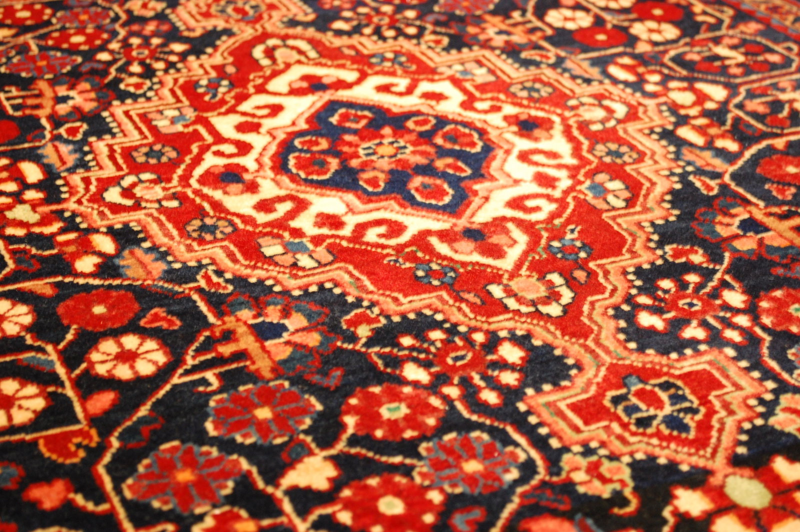 PERSIAN SARUK RUG 3.8x5.6 - 10