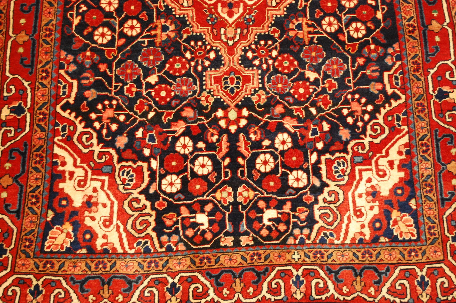 PERSIAN SARUK RUG 3.8x5.6 - 7